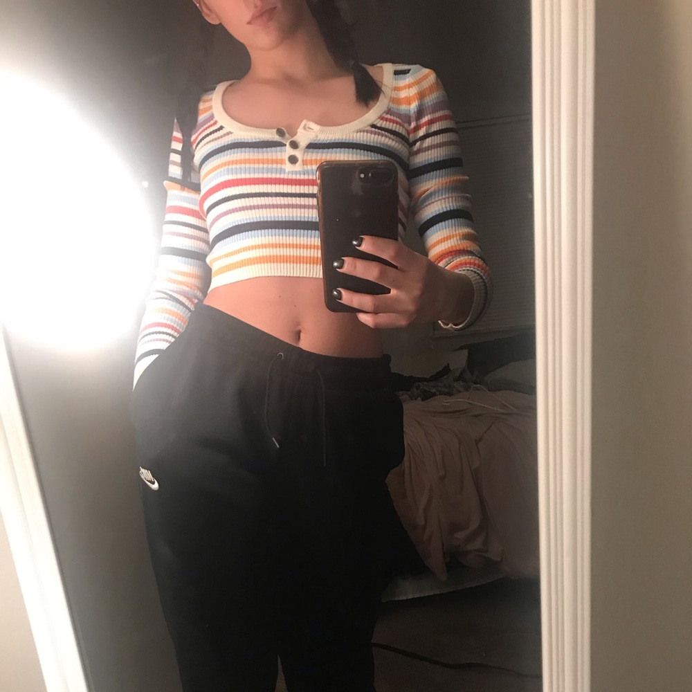 AE Crop Sweater